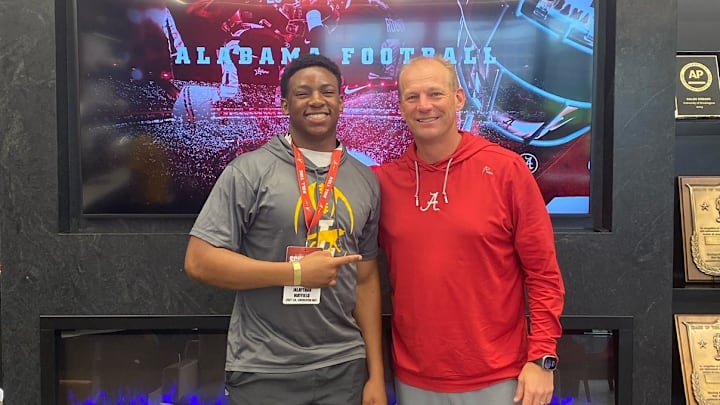 4-Star 2027 LB Jalaythan Mayfield during an April visit to Tuscaloosa