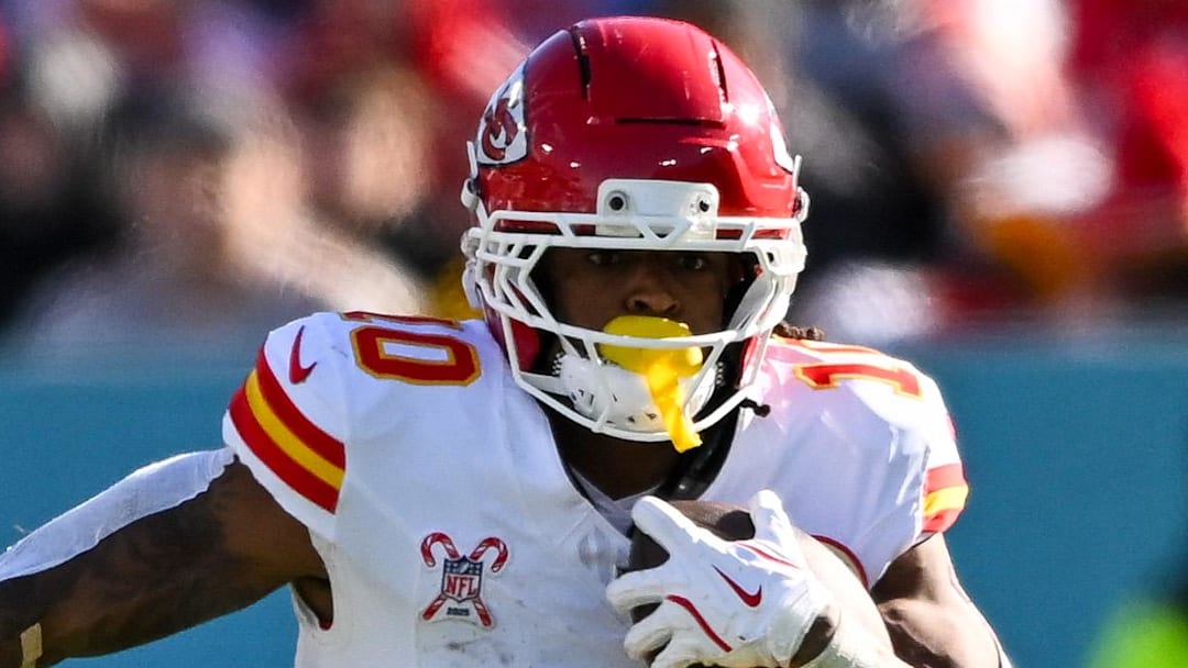 Kansas City Chiefs running back Isiah Pacheco (10).