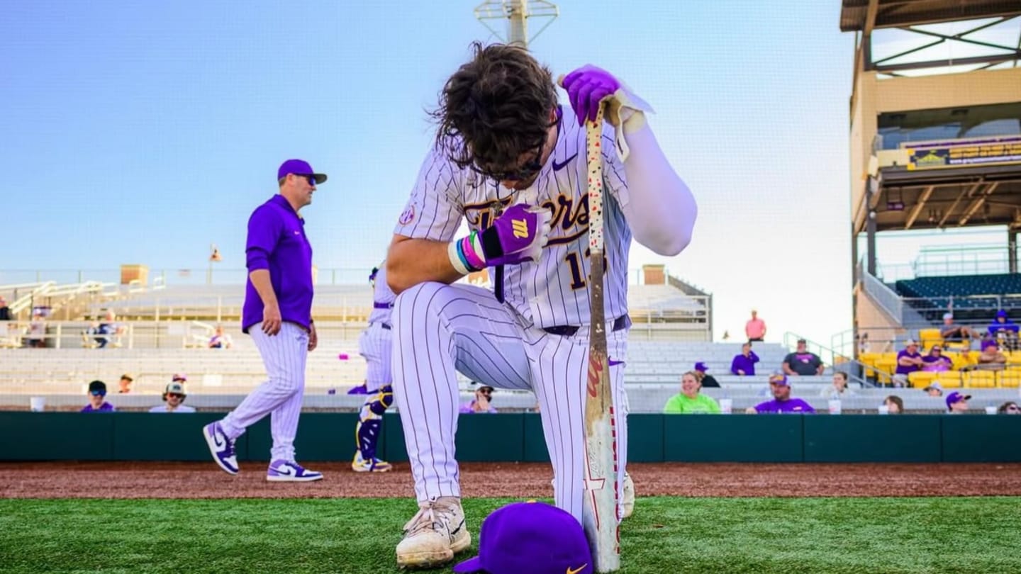 The Preview: LSU Baseball vs. Arkansas Razorbacks in College World Series Matchup