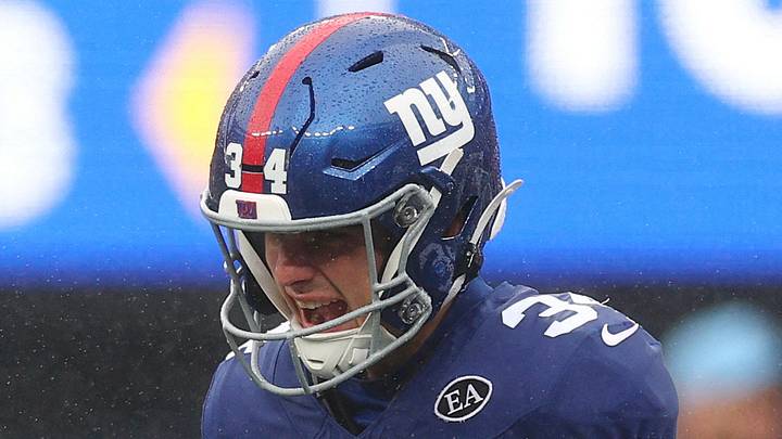 New York Giants - kicker Dominic Zvada