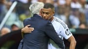Carlo Ancelotti et Kylian Mbappé - Real Madrid