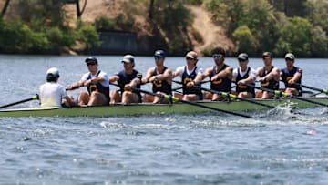 Cal men's varsity eight
