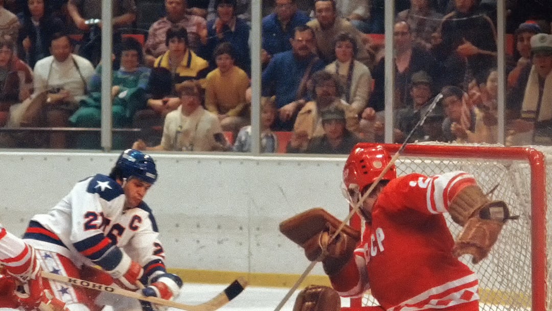 Eruzione scored the game-tying goal against the Soviet Union at the 1980 Olympics. Eruzione scored the game-tying goal against the Soviet Union at the 1980 Olympics.