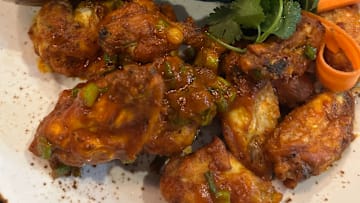 Maneet Chauhan’s Spicy Vindaloo Wings 