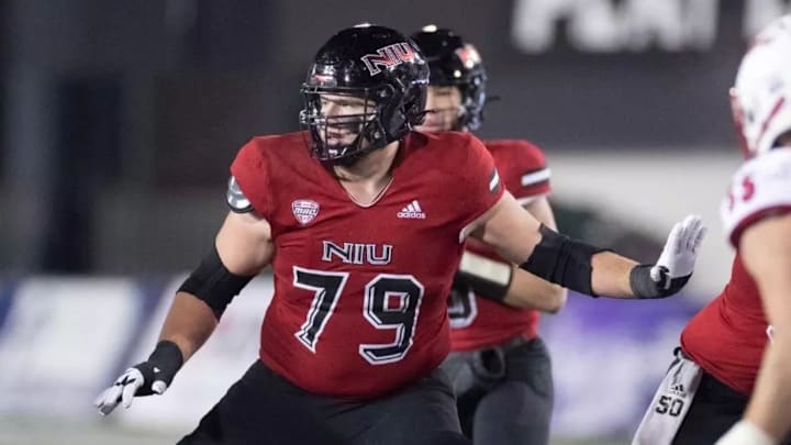 Northern Illinois lineman J.J. Lippe signed with the Packers.