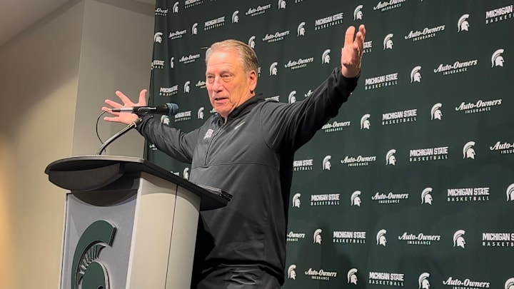 WATCH Michigan State Coach Tom Izzo Speaks After Win Over Illinois