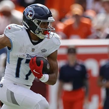 Tennessee Titans wide receiver Chimere Dike