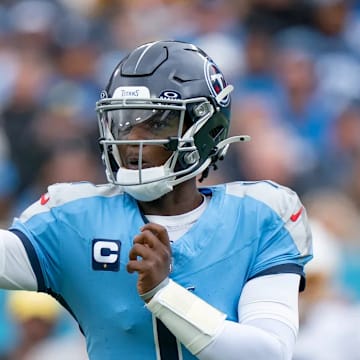 Tennessee Titans quarterback Cam Ward