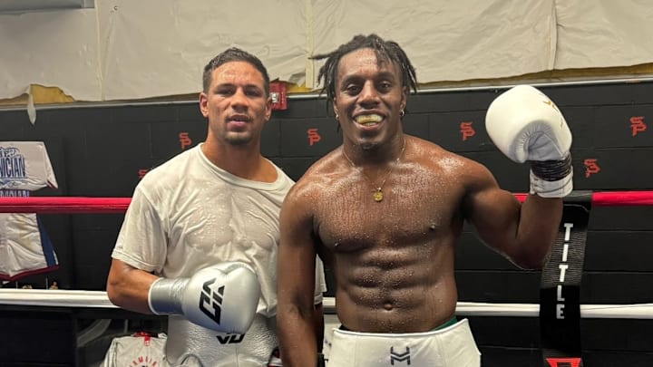 Rashidi Ellis(R) will headline the "Halloween Knock Out" card