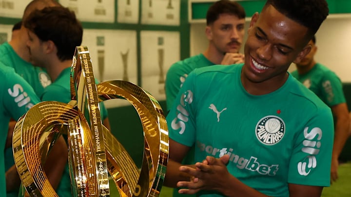 Último jogo de Estêvão no Palmeiras será nos EUA Último jogo de Estêvão no Palmeiras será nos EUA