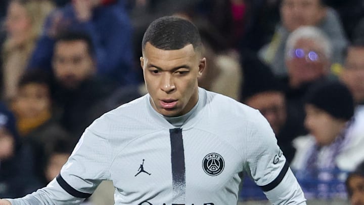 Il existe une infime chance que Kylian Mbappé soit titulaire contre le Bayern Munich Il existe une infime chance que Kylian Mbappé soit titulaire contre le Bayern Munich