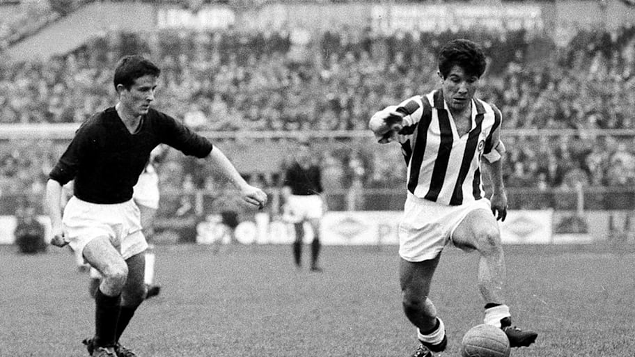 Omar Sivori in action for Argentina.