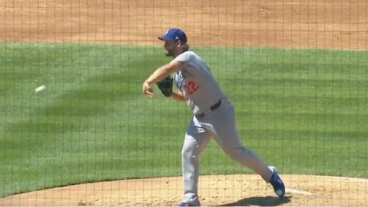 Clayton Kershaw Suddenly Forgot How to Pitch Midway Through At Bat vs