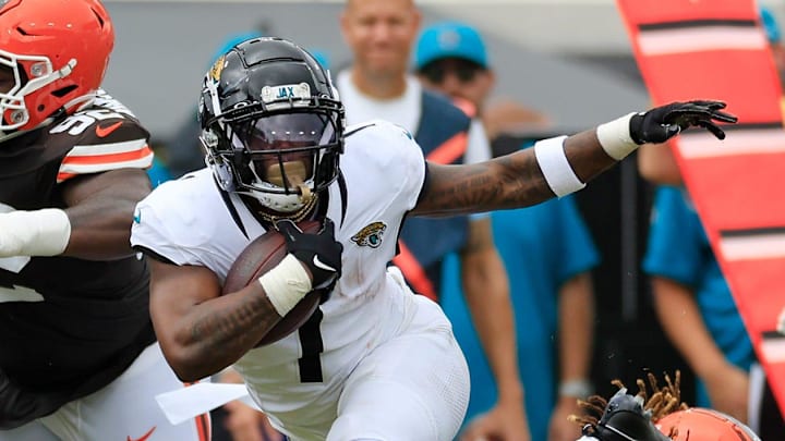 Jacksonville Jaguars running back Travis Etienne Jr. (1) rushes for yards during the second quarter of an NFL football matchup Sunday, Sept. 15, 2024 at EverBank Stadium in Jacksonville, Fla. [Corey Perrine/Florida Times-Union]