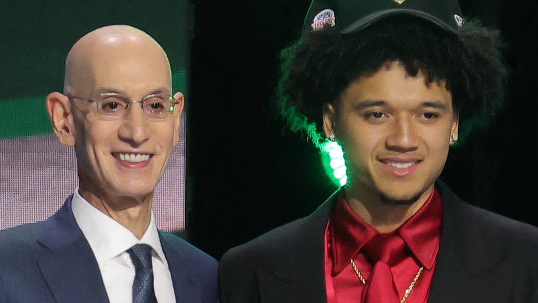 Jun 23, 2026; New York, NY, USA; NBA commissioner Adam Silver greets the tenth pick in the 2026 NBA draft, Arizona guard Brayden Burries after he was selected by the Milwaukee Bucks at Barclays Center. Mandatory Credit: Brad Penner-Imagn Images Jun 23, 2026; New York, NY, USA; NBA commissioner Adam Silver greets the tenth pick in the 2026 NBA draft, Arizona guard Brayden Burries after he was selected by the Milwaukee Bucks at Barclays Center. Mandatory Credit: Brad Penner-Imagn Images