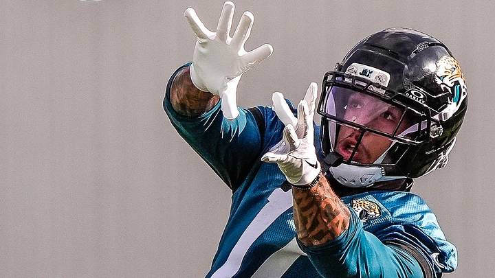Jacksonville Jaguars Wide Receiver Parker Washington (11) catches a pass during the fourth day of NFL Training Camp in shells at the Miller Electric Center on Sunday, August 2, 2026, in Jacksonville, Fla.  [Doug Engle/Florida Times-Union]