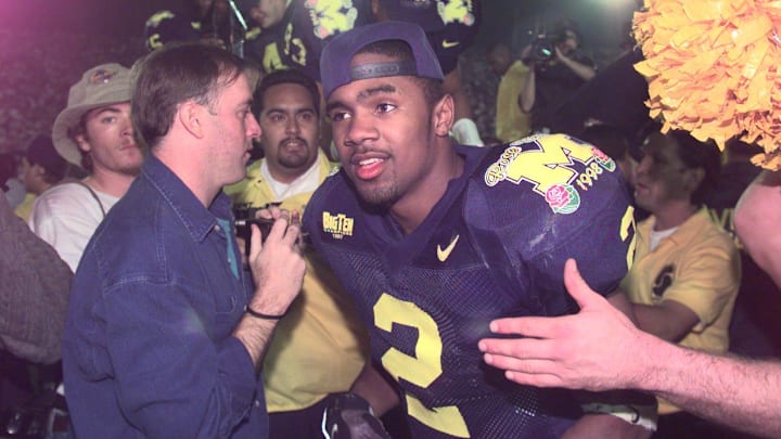 Charles Woodson won the Heisman Trophy in 1997. Charles Woodson won the Heisman Trophy in 1997.