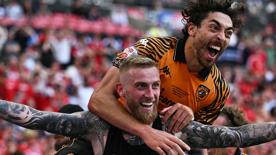 Oli McBurnie celebrating.