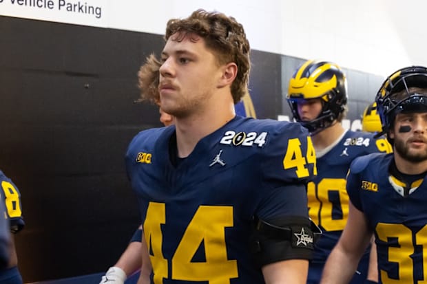 Hayden Moore prepares to take the field for Michigan in the 2024 national title game against the UW. 