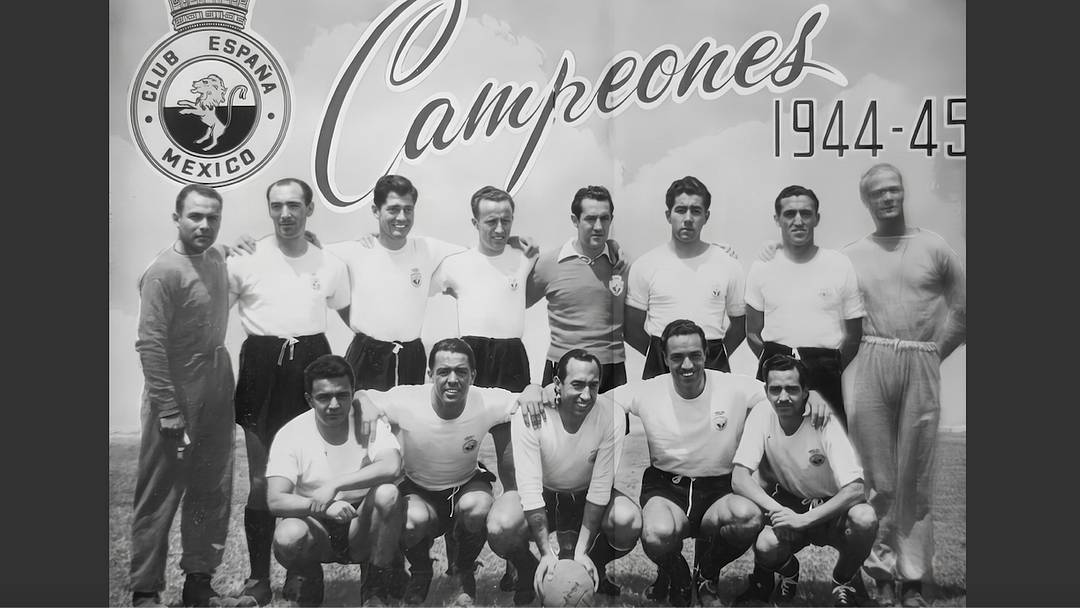 En la temporada 1944-1945 Real Club España consigue su último título de liga y el único en la llamada era profesional.  