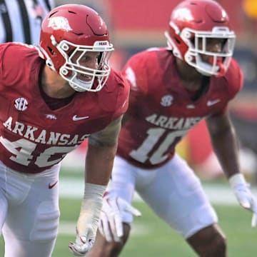 Arkansas Razorbacks defensive lineman Landon Jackson coming off the edge against UAPB in a game at War Memorial Stadium in Little Rock, Ark.