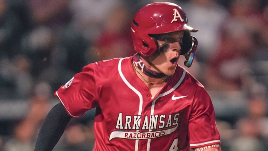 Razorbacks Maika Niu.