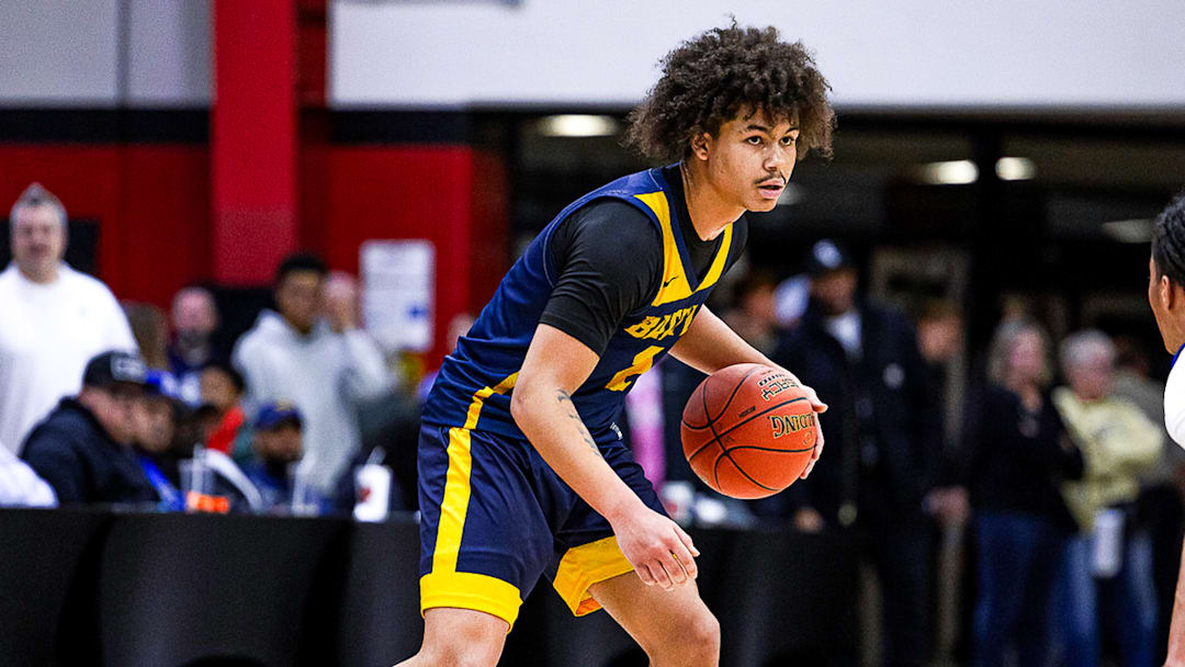 Battle guard Brandon Rooks looks like a Class 6 all-state selection. Battle guard Brandon Rooks looks like a Class 6 all-state selection.