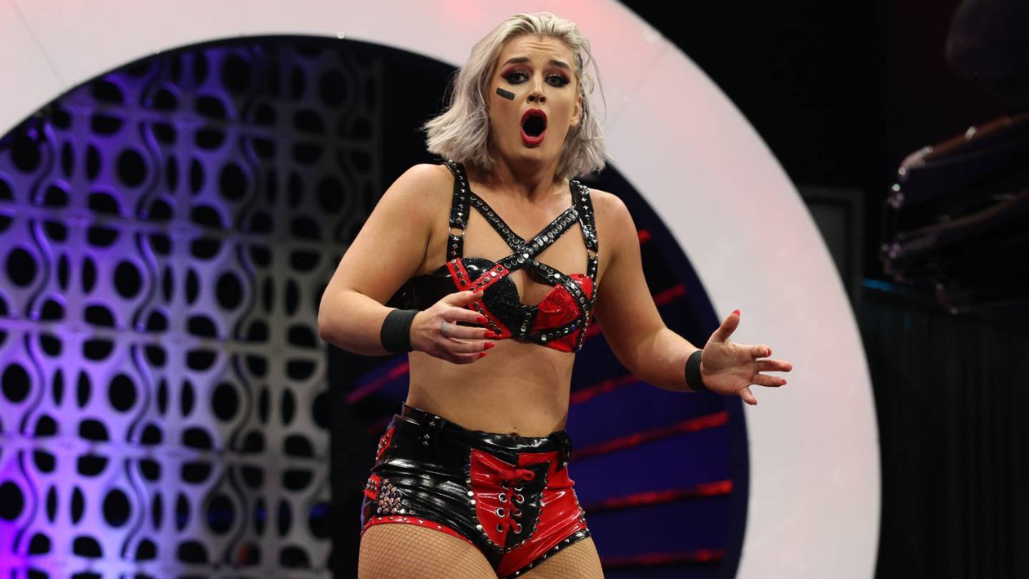 Exklusiv: Rookie Toni Storm reagiert auf lebensverändernde Chance beim AEW ...