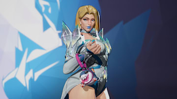 Emma Frost with her Jeff Handbag in Marvel Rivals