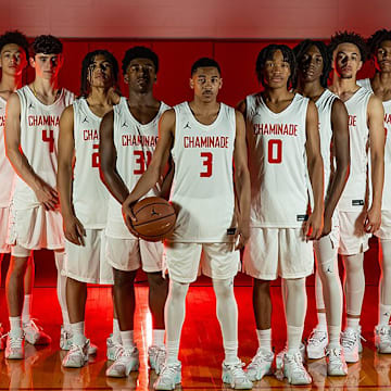 Chaminade looked polished vs. Lift for Life in front of a packed crowed.