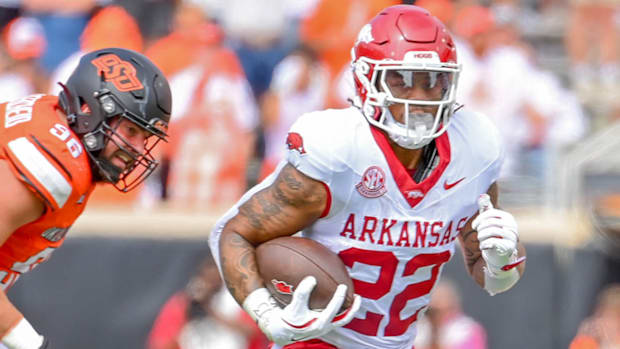 Razorbacks running back Ja'Quinden Jackson against Oklahoma State