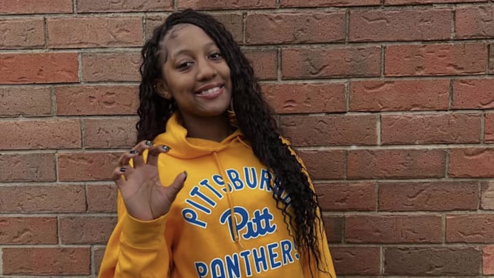 Pitt Volleyball adds another 2027 commitment in MB/RS Kyla Williams Pitt Volleyball adds another 2027 commitment in MB/RS Kyla Williams