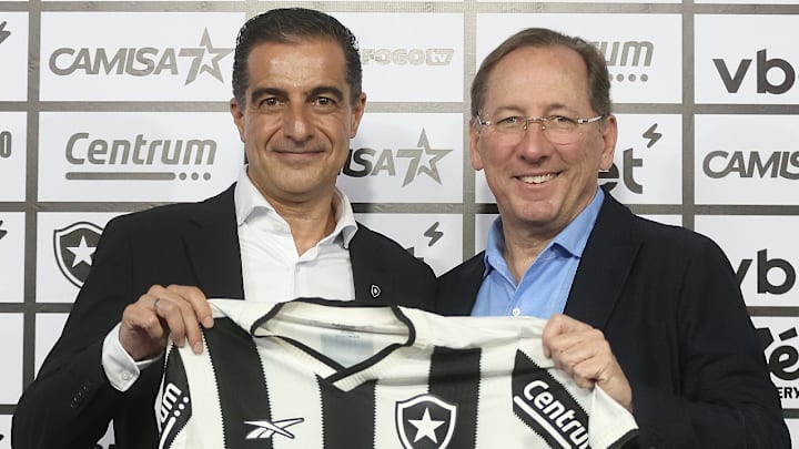 Renato Paiva e John Textor no Botafogo