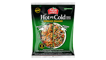 Fresh Express Hot or Cold Salad and Noodle Meal Kits. Image courtesy Fresh Express 
