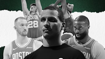Joe Mazzulla, Sam Hauser, Jaylen Brown, Hugo Gonzalez, and Josh Minott