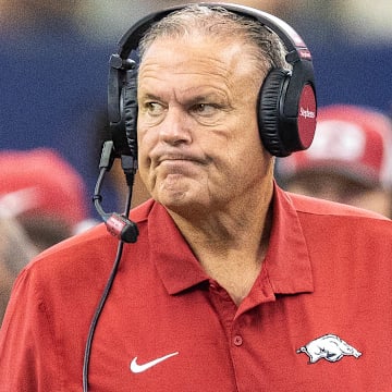 Razorbacks find rare success against Tennessee's Liam Doyle, topple ace