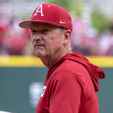 Arkansas Razorbacks coach Dave Van Horn against the Tennessee Volunteers at Baum-Walker Stadium.