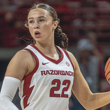Arkansas Razorbacks guard Bonnie Deas during game against the UAPB Golden Lions at Bud Walton Arena in Fayetteville, Ark.