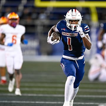 2026 Five-star running back Derrek Cooper, out of Chaminade-Madonna in Hollywood, Florida