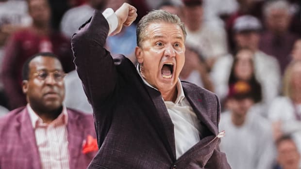 Razorbacks coach John Calipari against Texas