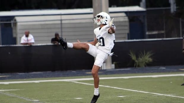 Oviedo senior 5-star punter Logan Calder.