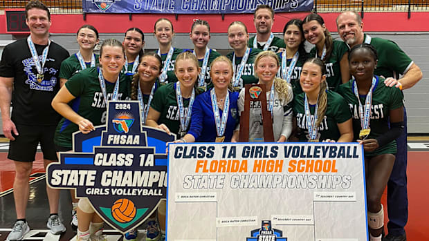 Seacrest Country Day volleyball