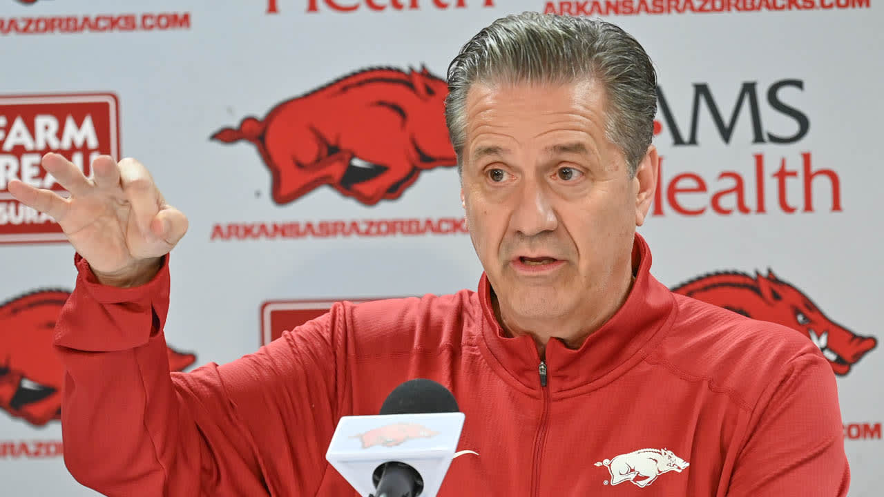 Calipari’s Methodical Approach Different from Previous Regime Getting Players to Hogs