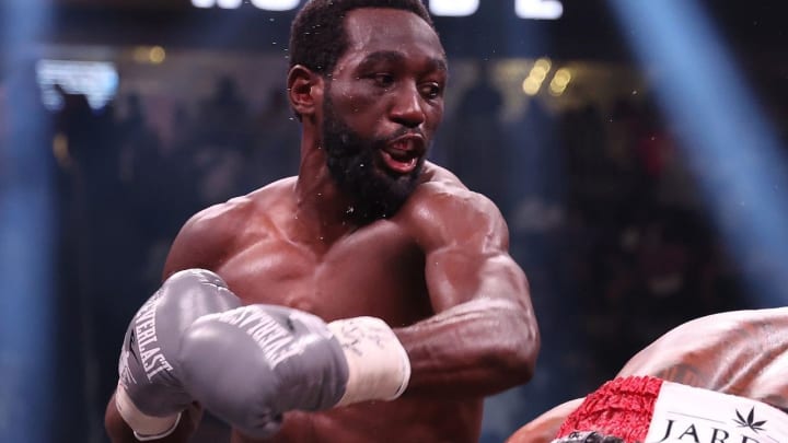 Terence Crawford will challenge WBA Junior Middleweight Champion Israil Madrimov in Los Angeles on the 3rd of August