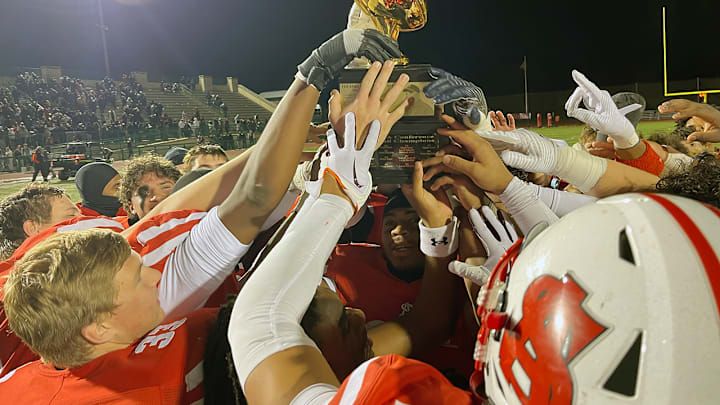 Archbishop Spalding will not finish No. 1 in the Baltimore Region this fall, as it did a year ago, but the second-ranked Cavaliers did win their fourth straight MIAA A Conference championship.