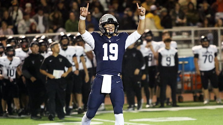 Lake Oswego quarterback Hudson Kurland committed to Washington State University following his junior season with the 6A Open runner-up Lakers.