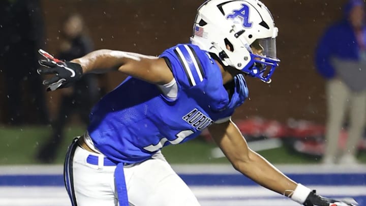 Auburn High showed why it very well may be the best AHSAA Class 7A team, when the Tigers knocked off reigning state champion, Central-Phenix City, Friday night.