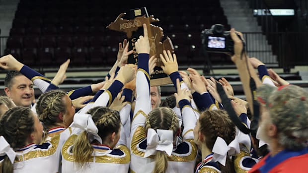 Stoney Creek cheerleading