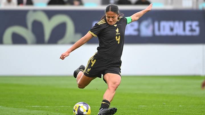 Rebeca Bernal, capitana de la selección mexicana Rebeca Bernal, capitana de la selección mexicana