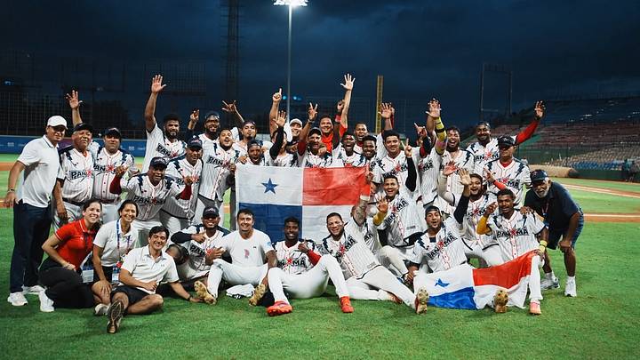 Un batazo oportuno en la octava entrada le dio la victoria a Panamá